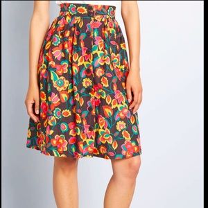 Mod cloth midi skirt